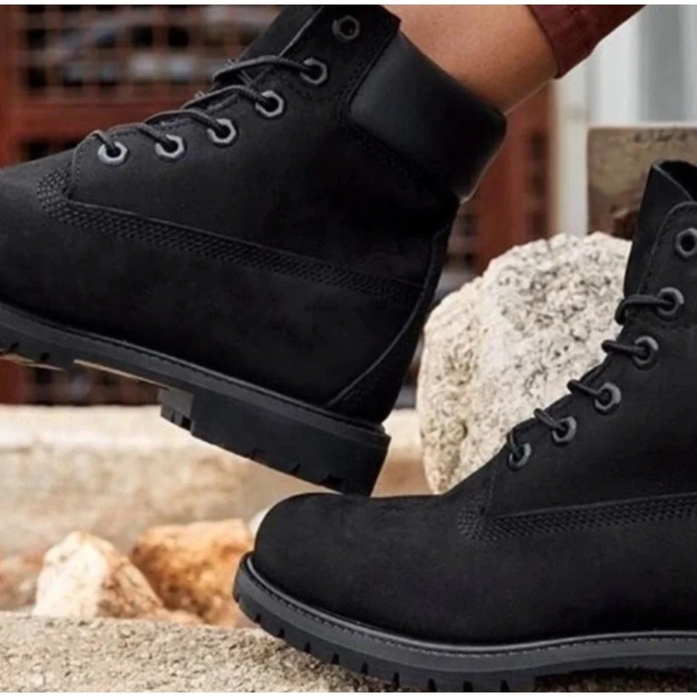 Timberland 6 Inch Premium Waterproof Boots Black Nubuck -Women 9.5 -Men's 8 New